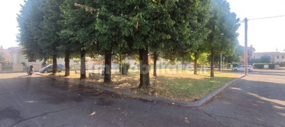 3 bedrooms Villa in San Pietro di Morubio, Italy No. 267203 2