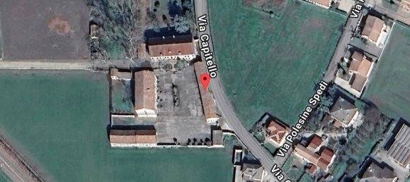 6 bedrooms Apartment in Castagnaro, Italy No. 194070 2