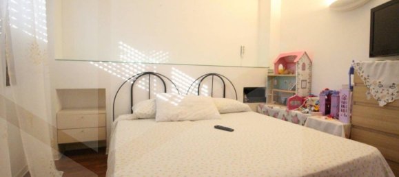 3 rooms Apartment in Bologna, Italy No. 33645 9