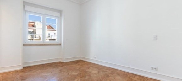 4 bedrooms Apartment in Lisbon, Portugal No. 104969 26