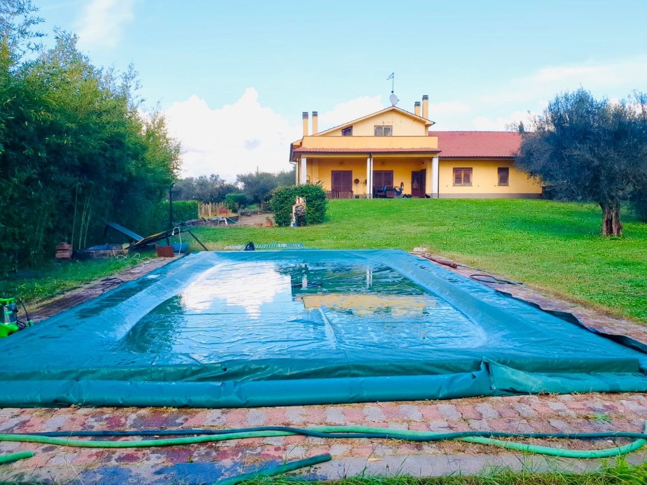 13 rooms Villa in Vetralla, Italy No. 201314