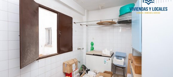 Dúplex de 8 dormitorios en Granada, Spain No. 159787 46