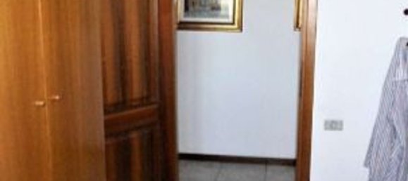 Вилла с 5 комнатами в Дезио, Италия № 6236 8