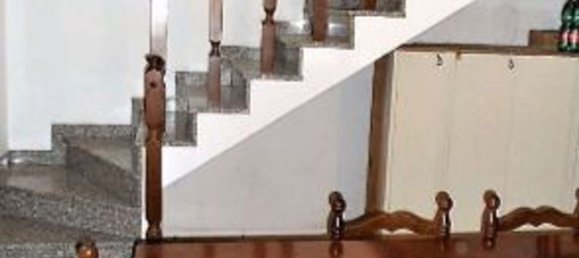 Вилла с 5 комнатами в Дезио, Италия № 6236 9