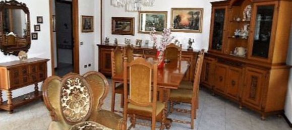 Вилла с 5 комнатами в Дезио, Италия № 6236 17