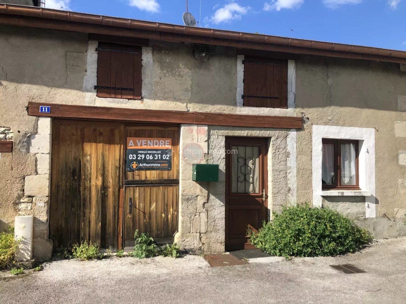 Casa de 2 dormitorios en Poissons, France No. 273677