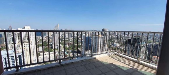 Penthouse T4 em Khlong Toei, Thailand N.º 4641 17