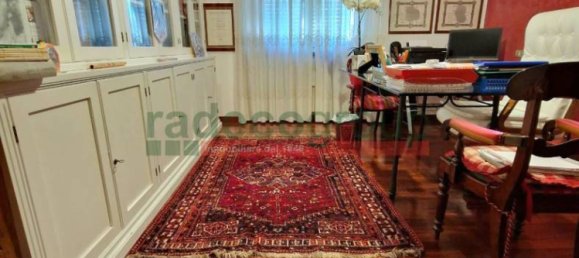 4 غرف نوم فيلا في Livorno, Italy رقم 179549 41