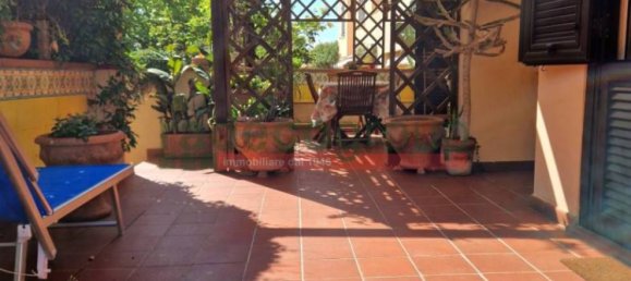 4 غرف نوم فيلا في Livorno, Italy رقم 179549 2