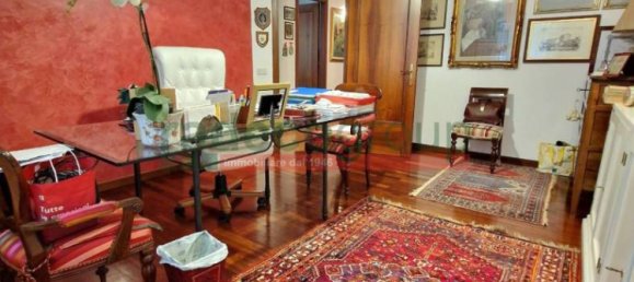 4 غرف نوم فيلا في Livorno, Italy رقم 179549 42