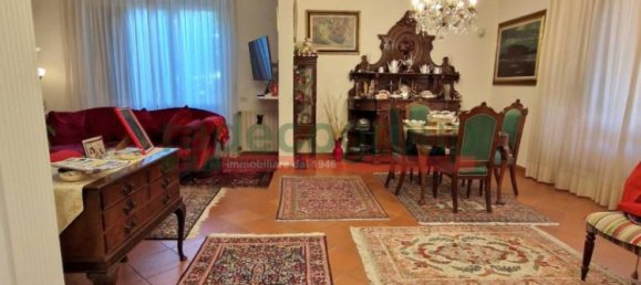 4 غرف نوم فيلا في Livorno, Italy رقم 179549 23