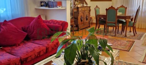 4 غرف نوم فيلا في Livorno, Italy رقم 179549 18