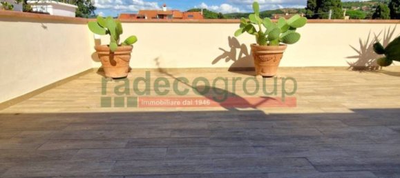 4 غرف نوم فيلا في Livorno, Italy رقم 179549 50