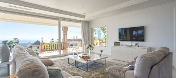 8 bedrooms Villa in Benahavis, Spain No. 5399 16