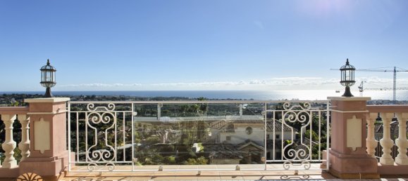 8 bedrooms Villa in Benahavis, Spain No. 5399 14