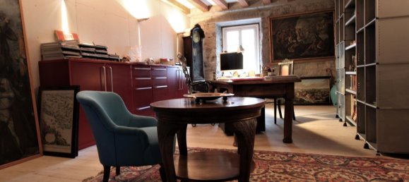 5-salle Appartement à Trieste, Italy No. 85513 3