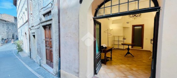 Студия в Ассизи, Италия № 13775 4