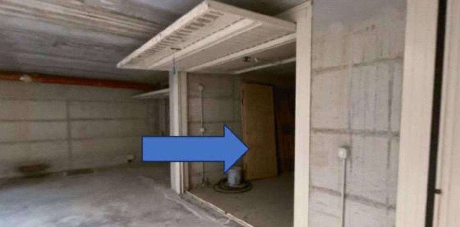 Garaje en Pavia, Italy 31 m² No. 111483