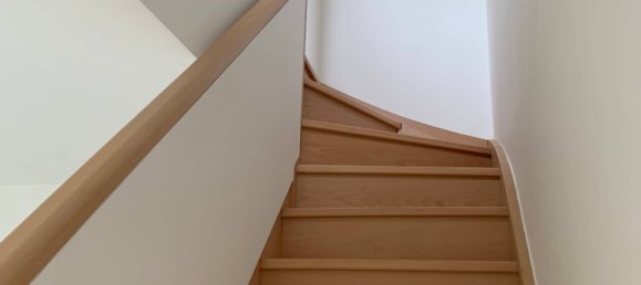 3 bedrooms House in Bievres, France No. 333656 25