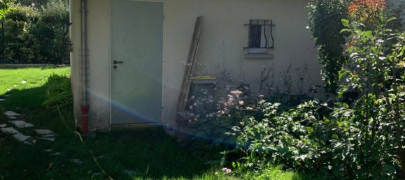 3 bedrooms House in Bievres, France No. 333656 6