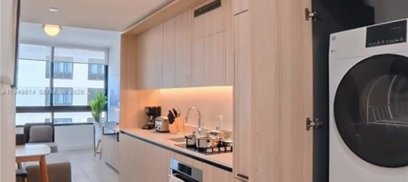 2 غرف نوم عقار تجاري في Miami, الولايات المتحدة رقم 615319 17