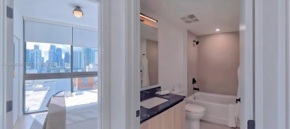 2 غرف نوم عقار تجاري في Miami, الولايات المتحدة رقم 615319 14