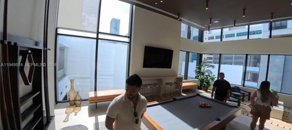 2 غرف نوم عقار تجاري في Miami, الولايات المتحدة رقم 615319 2