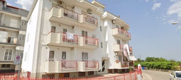 3 rooms Apartment in Adelfia, Italy No. 236579 4