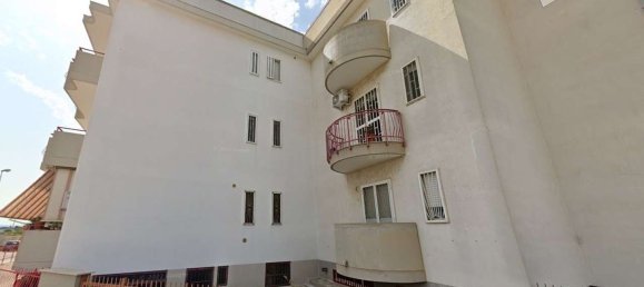 3 rooms Apartment in Adelfia, Italy No. 236579 3