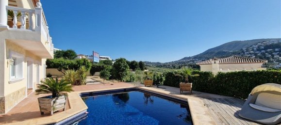 4 bedrooms Villa in Moraira, Spain No. 135941 4