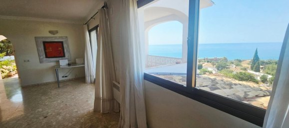 Casa de 3 dormitorios en Benalmádena, Spain No. 158203 2