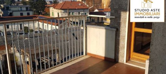 4-salle Penthouse à Busto Arsizio, Italy No. 94190 17