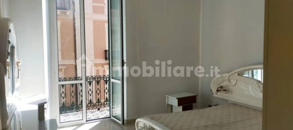 5 bedrooms Apartment in Savona, Italy No. 99823 4