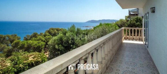 3 Schlafzimmer Haus in El Port De La Selva, Spain, Nr. 161981 35