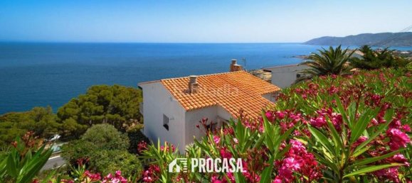 3 Schlafzimmer Haus in El Port De La Selva, Spain, Nr. 161981 2