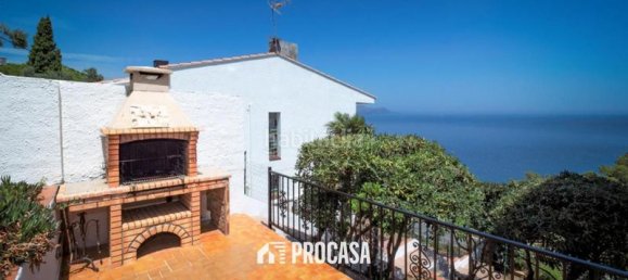 3 Schlafzimmer Haus in El Port De La Selva, Spain, Nr. 161981 3