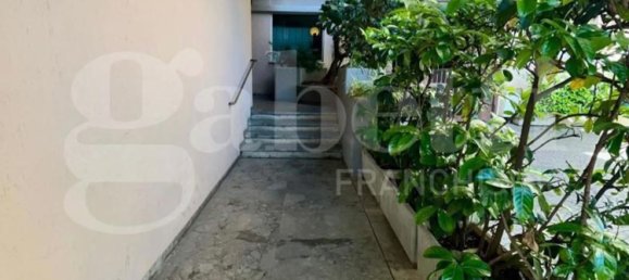 56m² Office in Palermo, Italy No. 120460 3