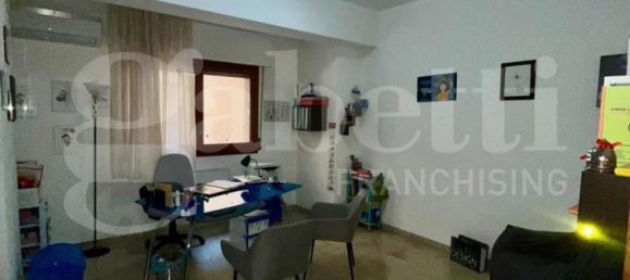 56m² Office in Palermo, Italy No. 120460 7