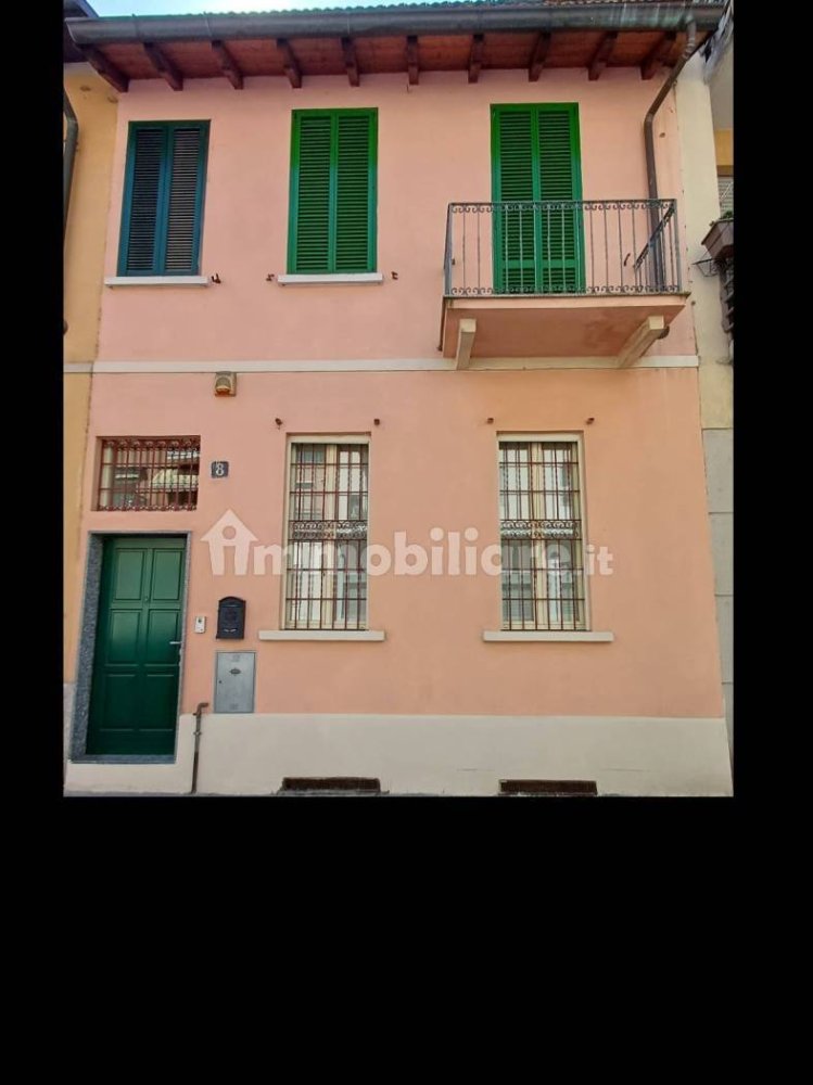 Villa de 3 dormitorios en Milan, Italy No. 377095