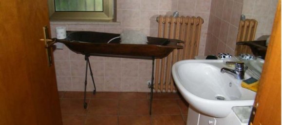 Apartamento de 7 divisões em Terre Roveresche, Italy N.º 100736 20