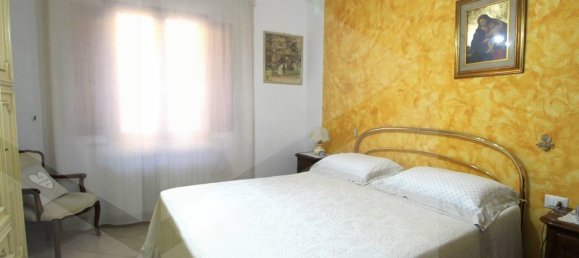 4-salle Maison à Montopoli in Val d'Arno, Italy No. 25026 20