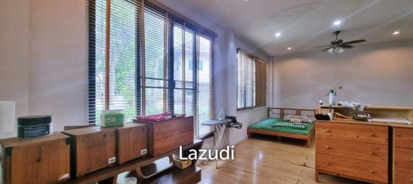 3 bedrooms Cafe / restaurant in Bang Lamung, Thailand No. 15313 2