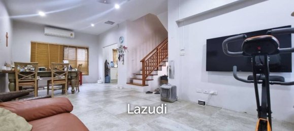 3 bedrooms Cafe / restaurant in Bang Lamung, Thailand No. 15313 9