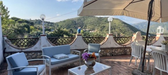 Apartamento de 6 dormitorios en San Giovanni a Piro, Italy No. 316728 2