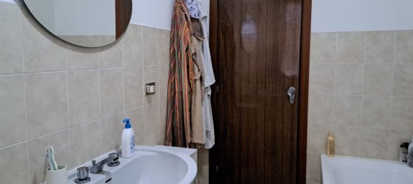 Apartamento T6 em Urbania, Italy N.º 159912 14