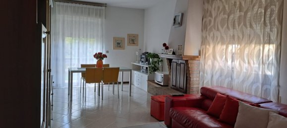 Apartamento T6 em Urbania, Italy N.º 159912 15