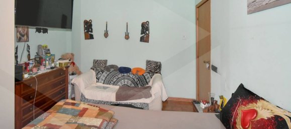 Квартира с 3 комнатами в Леньяно, Италия № 32806 4