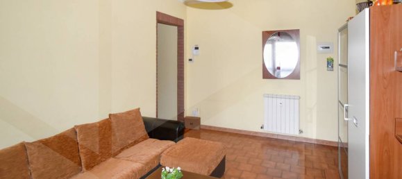 Квартира с 3 комнатами в Леньяно, Италия № 32806 9