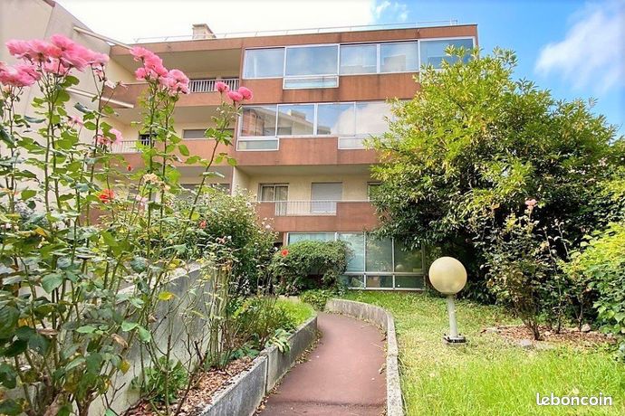 Квартира с 1 спальней в Баньоле, Франция № 314149