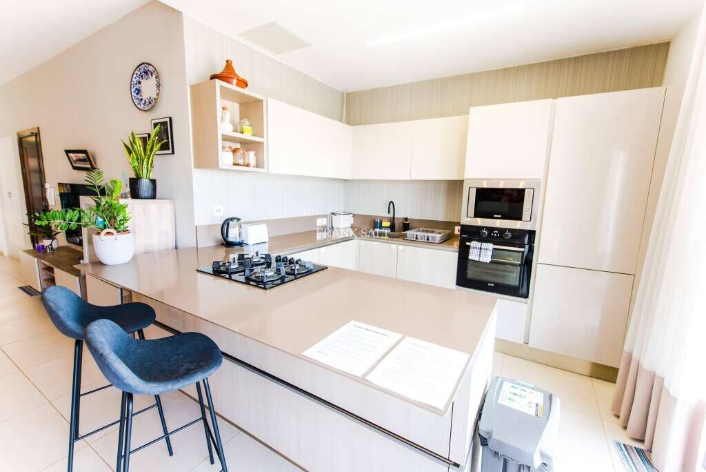 Квартира с 3 спальнями в Свийи, Мальта № 5347